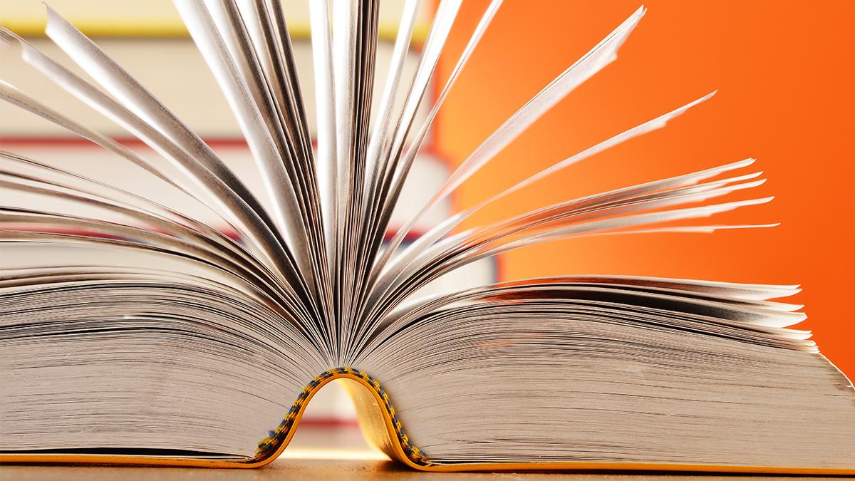 Opengeslagen boek